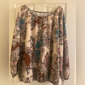 5/$30 Pretty Boho Top